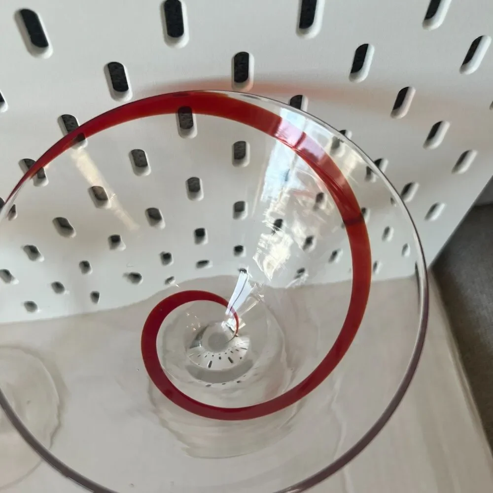 2 martini Pier 1 Ruby Red Ribbon Swirl Glasses Swirline Cosmo Cocktail 7” glass